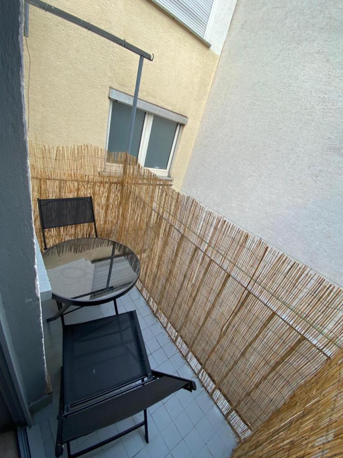 Urbansuites - Modern & Zentral In Der City - Dein Zuhause In Stuttgart Exterior foto
